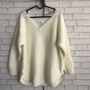 Lou & Grey Slouchy Shirttail Sweater